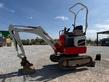 Miniexcavadora Takeuchi TB210