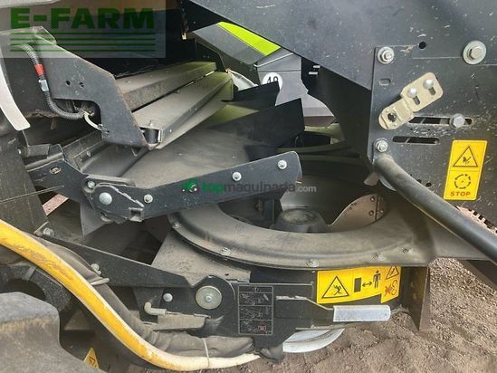Cosechadora de Cereal - New Holland - cr 9.80