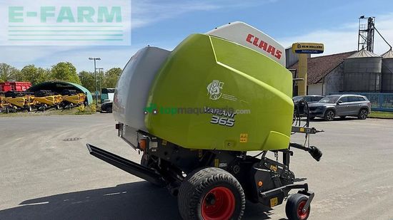 Empacadora gigant - Claas - variant 365 rc