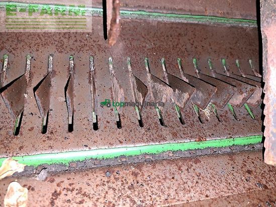 Cosechadora de Cereal - John Deere - t670