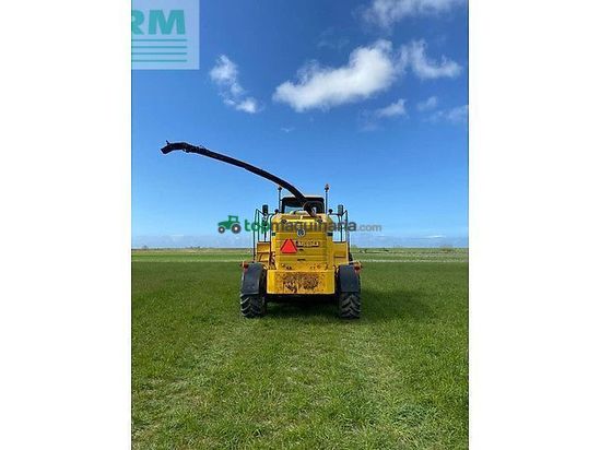 Cosechadora de Cereal - New Holland - fx 60