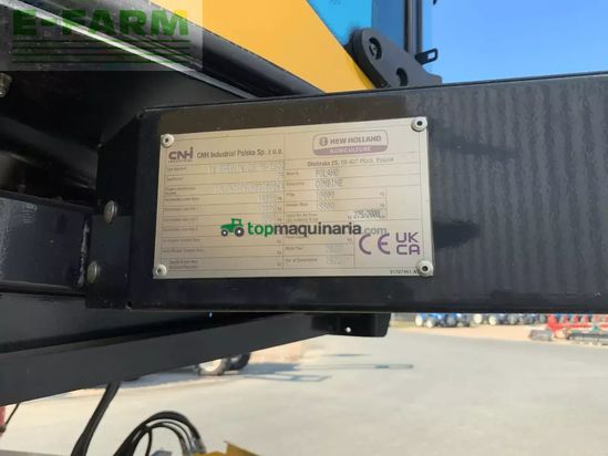 Cosechadora de Cereal - New Holland - ch 7.70 stage 5