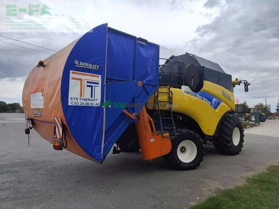 Cosechadora de Cereal - New Holland - cr980z