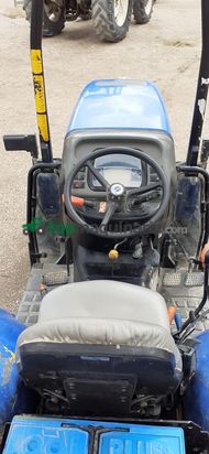 Tractor agrícola - New Holland -  TN75