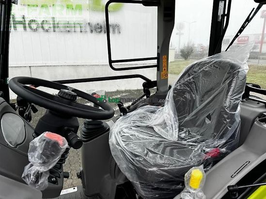 Tractor agrícola - Claas - nexos 220 s stage v