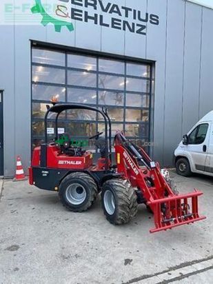 Minicargadora - Thaler - 2438 h 14278