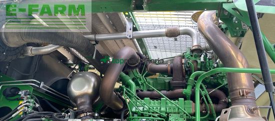 Cosechadora de Cereal - John Deere - 8300
