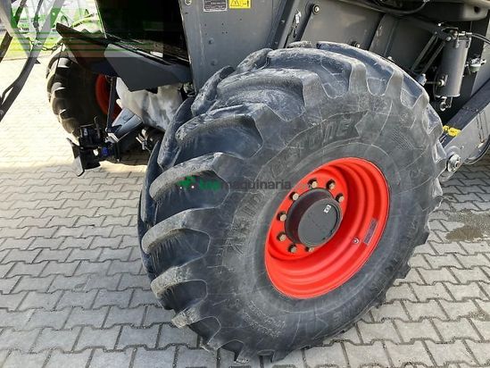 Cosechadora de Cereal - Claas - lexion 770 tt + v1200