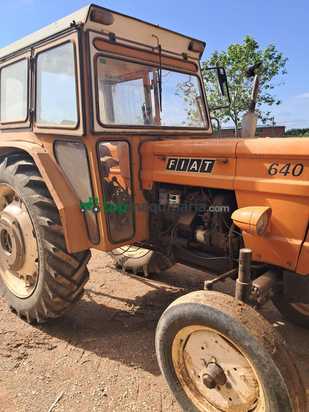 Tractor agrícola FIAT- 640