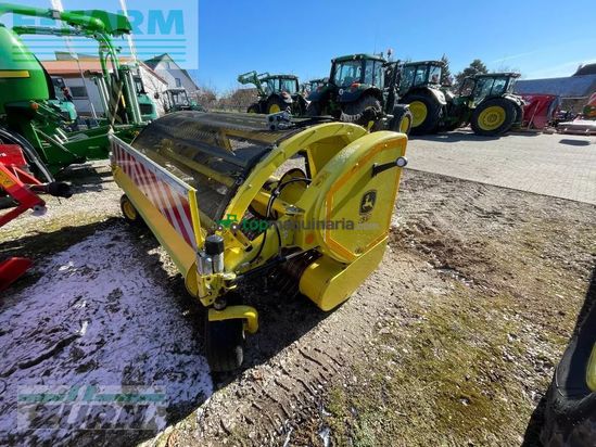 Cosechadora de Cereal - John Deere - 8300