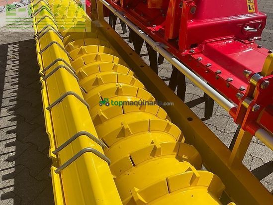 Grada rotativa - Pöttinger - lion 303