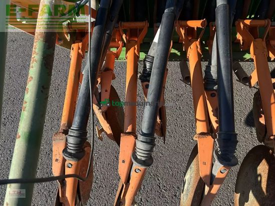 Sembradora - Amazone - kg 303 / adp 302 air