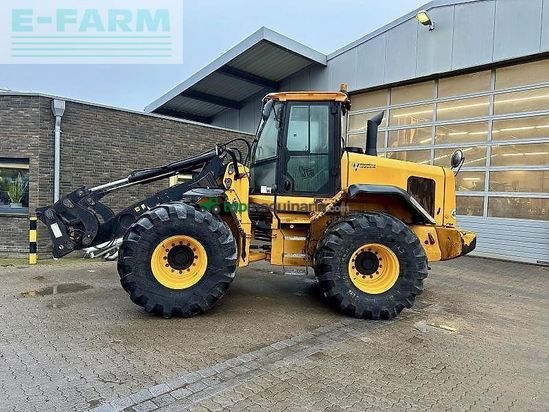Minicargadora - JCB - 427 ht agri