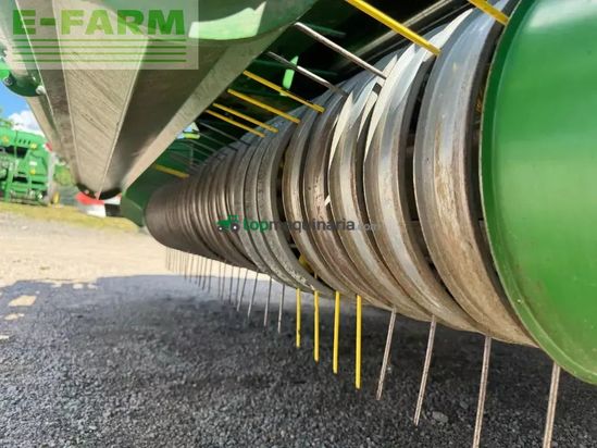 Empacadora gigant - John Deere - v461m