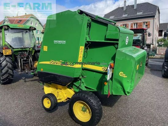 Empacadora gigant - John Deere - 572