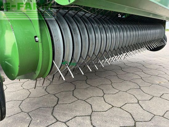 Empacadora gigant - Krone - fortima v 1500 mc