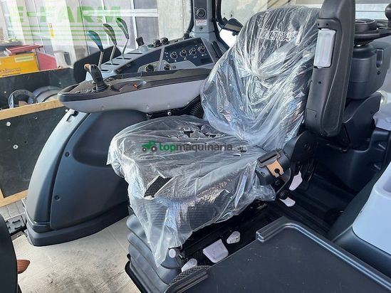 Tractor agrícola - Valtra - n155a mit rüfa und fk