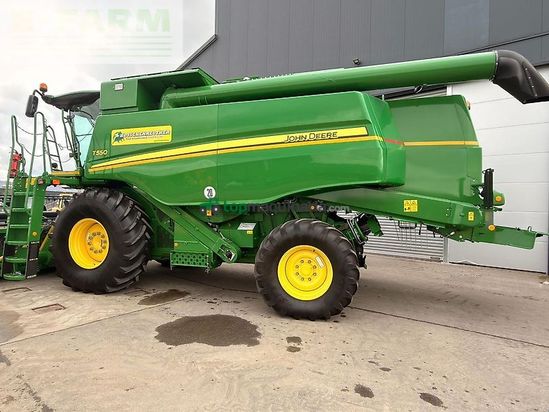 Cosechadora de Cereal - John Deere - t550