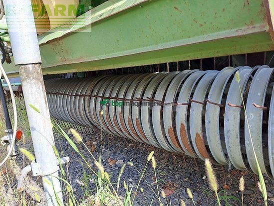 Empacadora gigant - Krone - vario pack 1800 mc