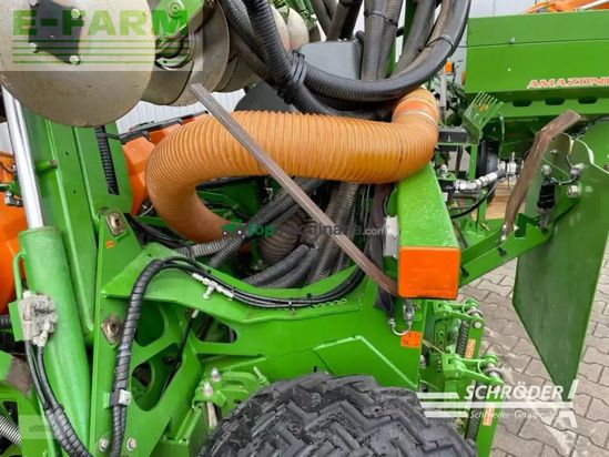 Sembradora monograno mecanica - Amazone - ed 6000-2fc + fronttank