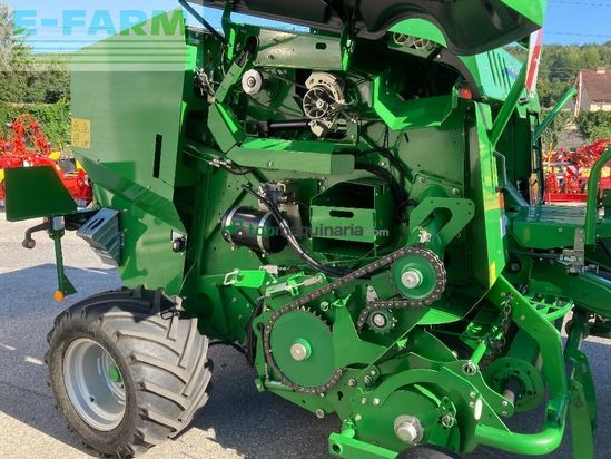 Empacadora gigant - John Deere - f 441 m