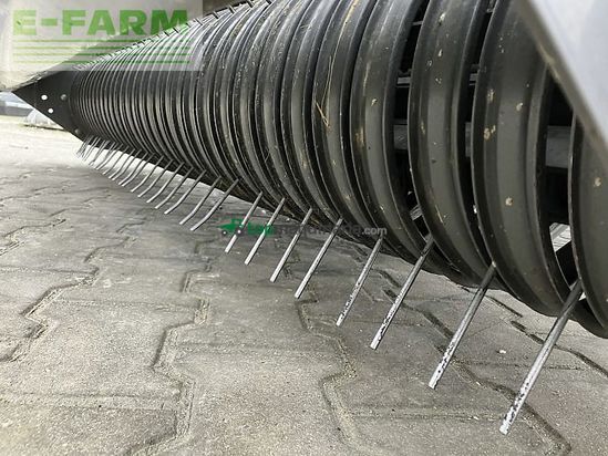 Empacadora gigant - Claas - rollant 355 rc