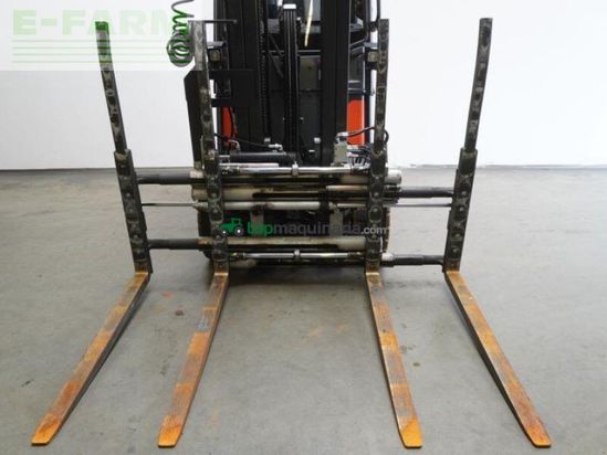 Elevadora - Linde - h 30 t 1202