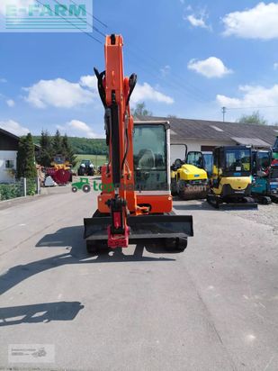 Excavadora - Schaeff - hr 18