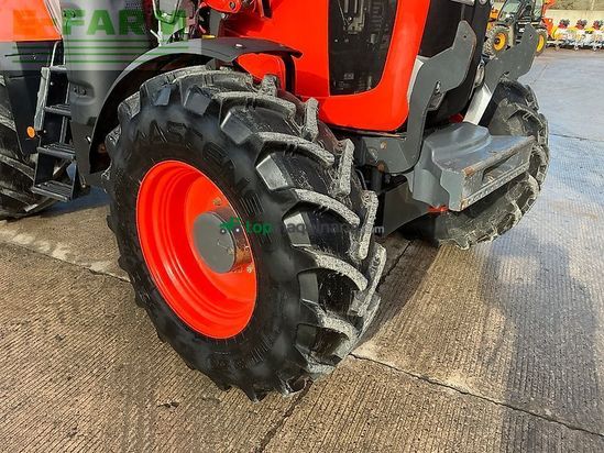 Tractor agrícola - Kubota - m7-133 tractor (st25633)