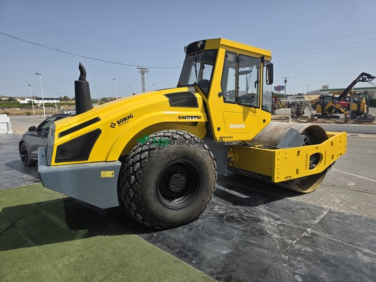 Rodillo compactador - BW 216 D-4