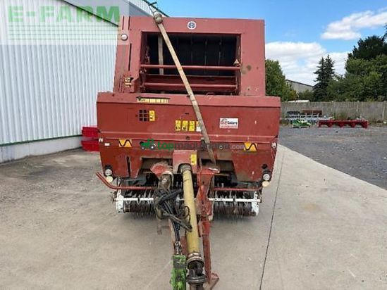 Empacadora gigant - New Holland - 5980