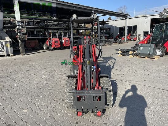 Minicargadora - Schaffer - 2028 mit schäffer aufnahme