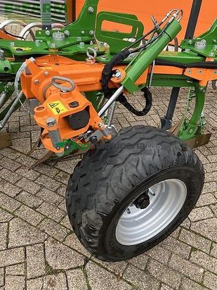 Esparcidor - Amazone - teres 300v 5+0 stu 40