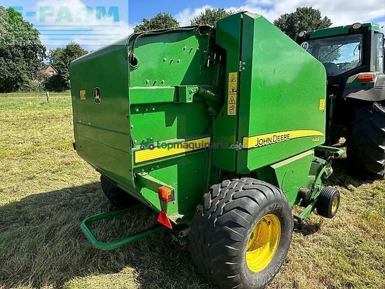 Empacadora gigant - John Deere - 644