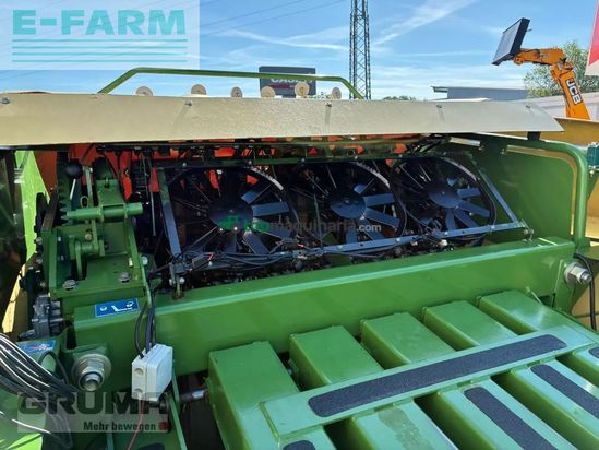 Empacadora gigant - Krone - big pack 1270 xc multi bale prechop