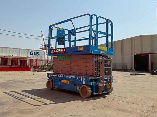 Tijera GENIE GS4047