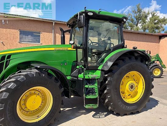 Tractor agrícola - John Deere - 8335r powr shift *motor neu*