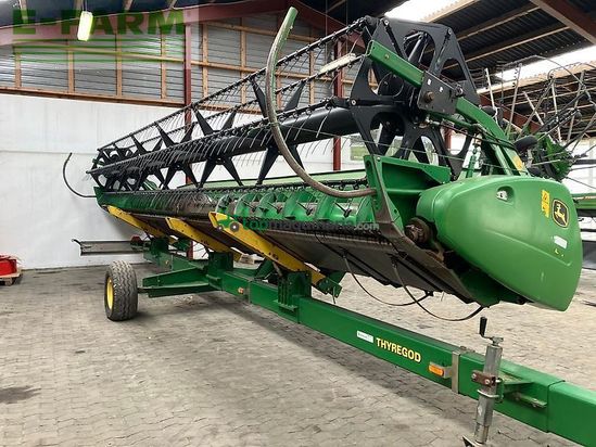 Cosechadora de Cereal - John Deere - t660i