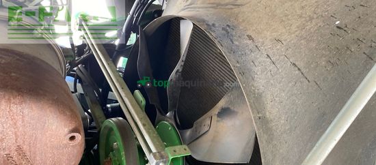 Cosechadora de Cereal - John Deere - 8300