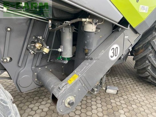 Cosechadora de Cereal - Claas - 7400