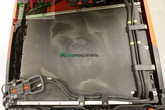 Elevadora - Linde - e 18 evo ion 386-02