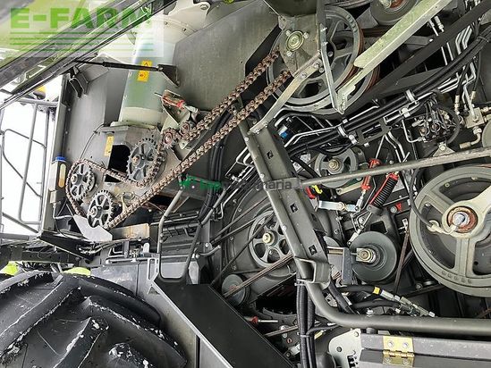 Cosechadora de Cereal - Claas - lexion 6800 + v770