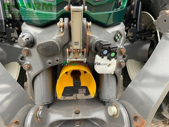 Tractor agrícola - Valtra - t214 versu tractor (st26880)