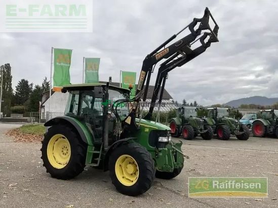 Tractor agrícola - John Deere - 5820