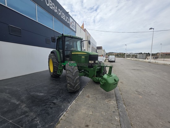 Tractor agrícola - John Deere - 6910