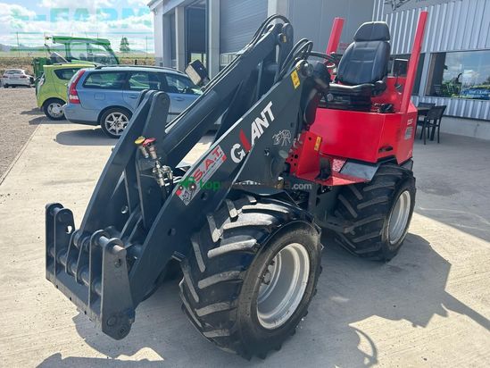 Minicargadora - Giant - d 335t