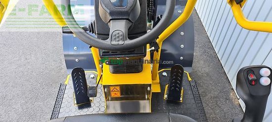 Minicargadora - Eurotrac - w11