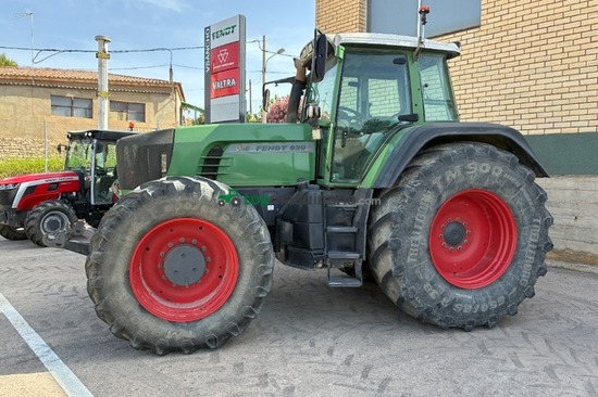 TRACTOR FENDT 920