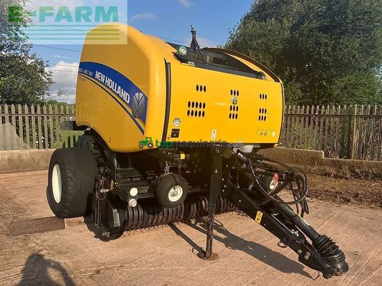 Empacadora gigant - New Holland - roll belt 150