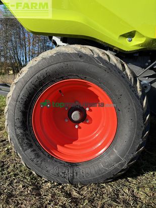 Empacadora gigant - Claas - claas variant 585 rc